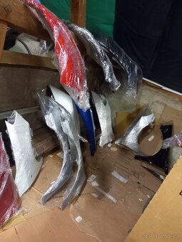 Škoda octavia fabia blatník jakákoliv barva, kus 3500,- - 2