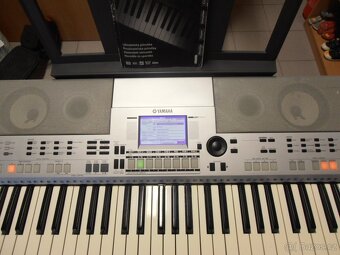 Elektrické klávesy Yamaha PSR-S550 - 2