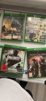 Xbox one 500g + 7 her a 1 Joystick - 2