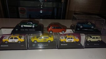 modely 1/72 policie aj - 2