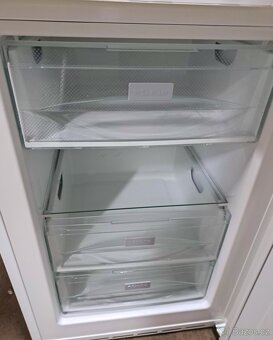 Mrazák 4 šup. Miele. - 2