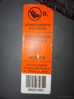 Autosedačka Britax romer safefix - 2