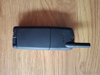 Tlačítkový telefon Siemens - 2