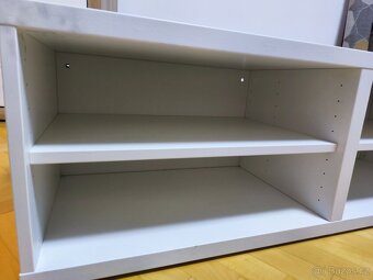 Policový regál IKEA - 2