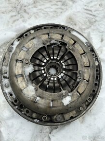 Prodám spojku v komplekte na Bmw 320D, E46, Řada 3. - 2