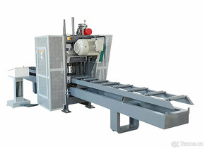 Rámový Katr RU-570 /8-válcový - 2