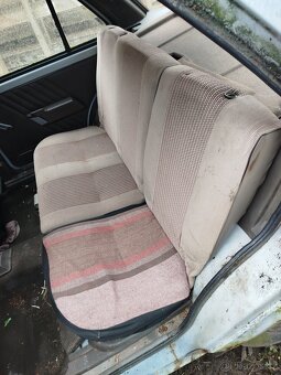 Sedačky Škoda Favorit - 2