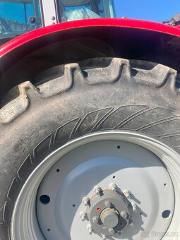 Prodám Massey Ferguson 7S.180 - 2