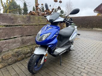 Skútr Keeway 50 ccm - 2