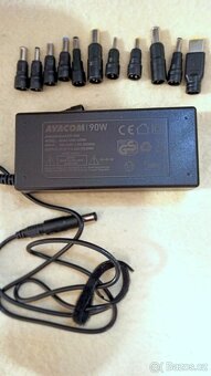 Nabíječka universální - 13 adapterů. - 2