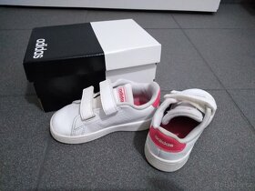 Dívčí  botasky Adidas - 2