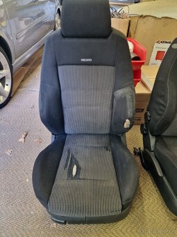Recaro sedačky golf 4 - 2