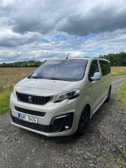 Peugeot Traveller Allure MAX výbava 8 míst - 2
