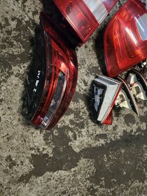 Zadní světla škoda Superb - 2