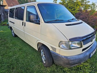 Volkswagen Caravelle T4 2,5TDi 75kW Long - 2