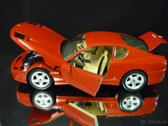 Ferrari 456 GT červené Bburago 1/18 - 2