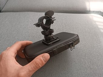 Voděodolný držák na telefon na kolo - 2