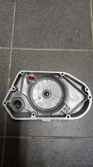 Prodám nové víko spojky Simson MZA - 2