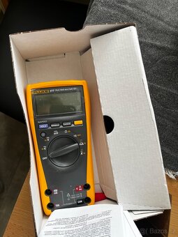 Multimetr Fluke 177 - 2