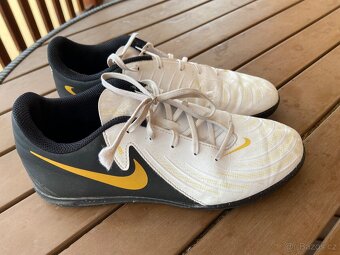 Nike Phantom sálovky vel. 40 - 2