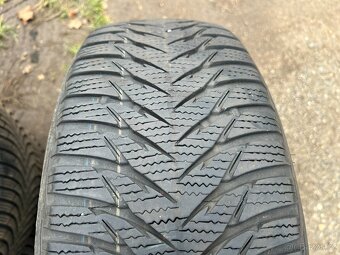 2ks zimní pneu Goodyear 195/55/16 - 2
