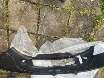 Přední nárazník Duster - 2