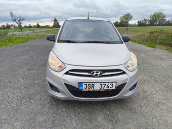 Hyundai i10 1.1 i benzín r.v 2011 - 2