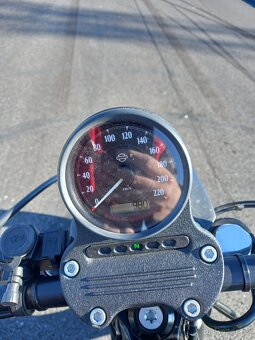 Harley davidson 883 - 2