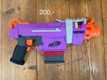 Nerf, mikroskop, batohy, Bezzubka,... - 2