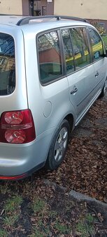 VW Touran - 2