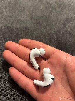 AirPods Pro 3 - 2
