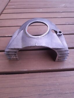 Jawa 250/ 353 kryt karburátoru - 2