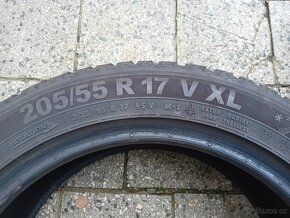 205/55R17 zimní - 2