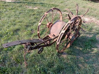 Tažený vyorávač brambor -čert - 2