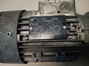 Elektromotor 0,12kW - 2