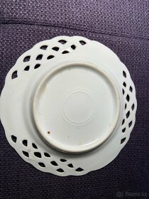 velmi starý talířek - 2