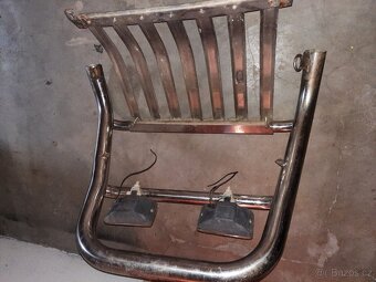 Daihatsu terios J1 přední rám. - 2