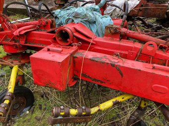 Prodám rotační shrnovač píce (sena) - 2