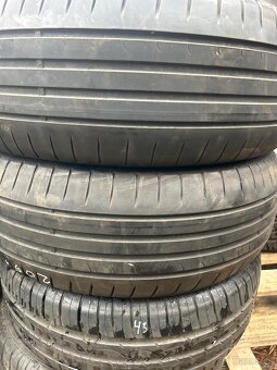 Dunalop 205/65r15 - 2