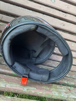 Přilba na motorku/skútr nová - 2