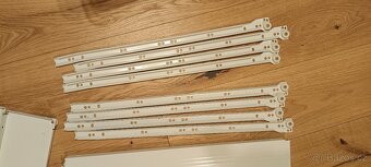 Hettich 9127901 Multitech, bílá zásuvka - 4 sady - 2