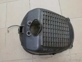 Plast před chladič X9 250 - 2