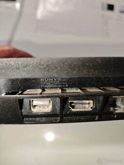 SONY PlayStation 4 - 500GB / CUH-2016A - 2