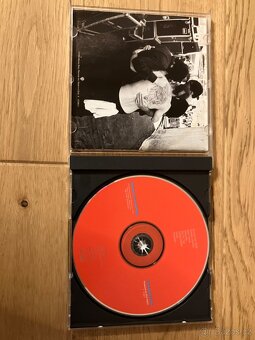 Red hot chilli peppers - 2