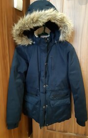Dívčí zimní kabát s odepínací kapucou - 2