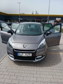 Renault Scénic 1.6 dci 96 kW - 2