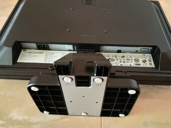 Monitor HP 22" (LE2201) - 2