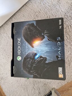 Xbox one limited edition HALO 5 1TB - 2