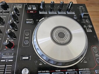 Prodám značkový kontroler DDJ-SR - 2