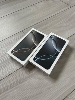 Nový Apple iPhone 16 Pro Max 256gb Natural a White titanium - 2
